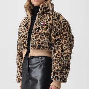 Tommy Hilfiger Crop Leopard Puffer Jacket